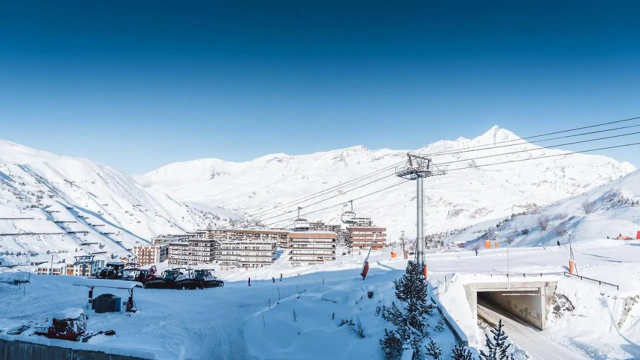 Apex2100 International Ski Academy Tignes Hotel