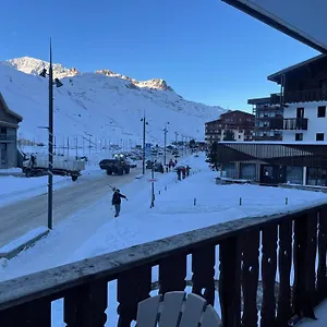 Club Iii Val Claret Ouvert à L Année Tignes